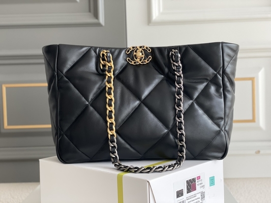 عارضة جلد الخراف Chanel Classic جلد الخراف حقيبة عادي نمط مكتب الحزب