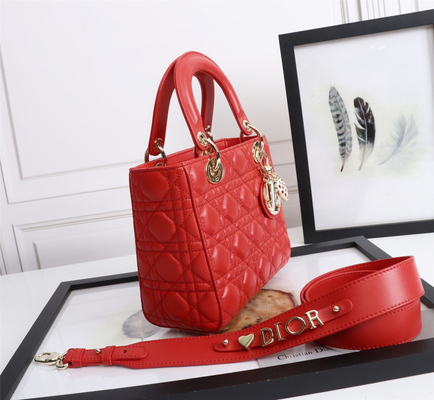 حقيبة كتف Lady Red جلد الخراف My Abcdior Dior Cannage D6806