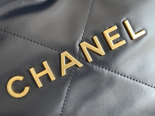 22S Calfskin Navy Chanel 22 &quot;Trash Bag&quot; حقيبة يد صغيرة ODM