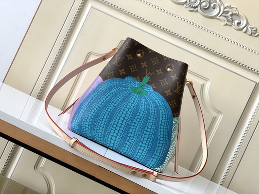 حقيبة LVxYK بتصميم مونوغرام NéOnoé MM حقيبة دلو