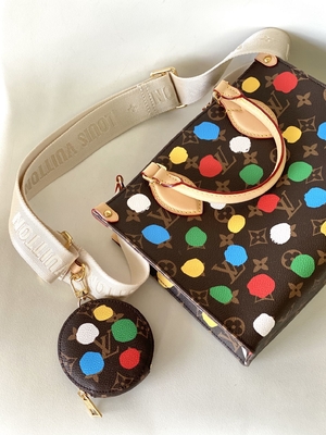 حقيبة LV X Yayoi ذات العلامات التجارية المحببة Kusama OnTheGoMM مونوغرام متعدد الألوان