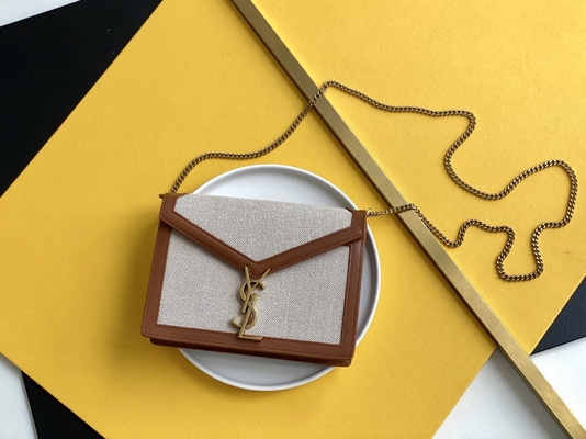 حقيبة كتف سان لوران ماركة YSL Cassandra