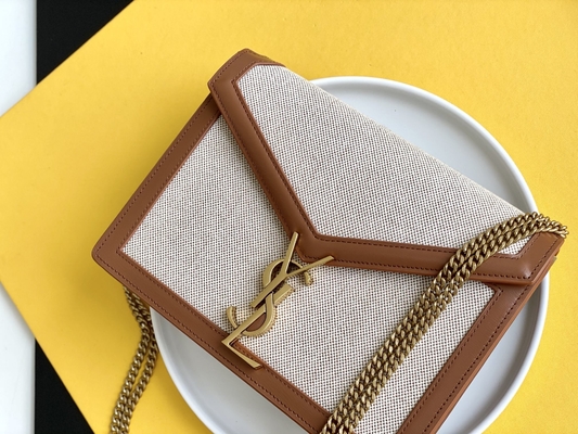 حقيبة كتف سان لوران ماركة YSL Cassandra