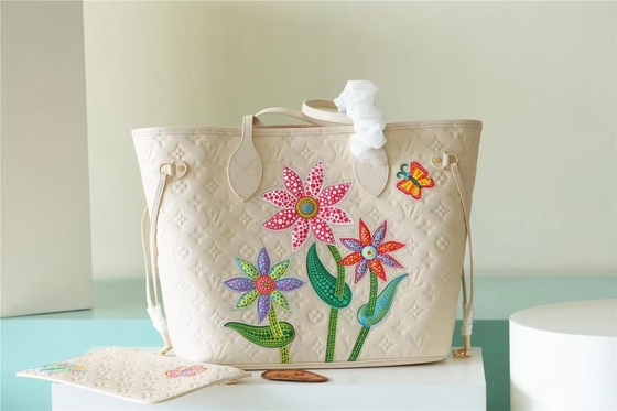 حقيبة يد للسيدات تحمل علامة تجارية للحفلات Neverfull MM مونوغرام إمبرينت مع تطعيم الزهور