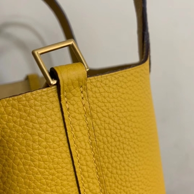 حقيبة يد نسائية تحمل علامة هيرميس Jaune Ambre Picotin قفل PM Clemence Leather Soleil