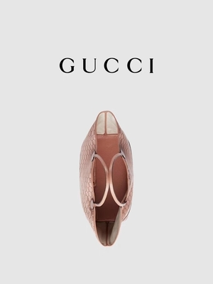 حقيبة كتف Gucci Ophidia GG من القماش الوردي لسفر الأعمال