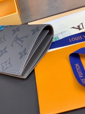 Louis Vuitton LV X YK Mini Designer Purses Pocket Organizer أسود القرع طباعة