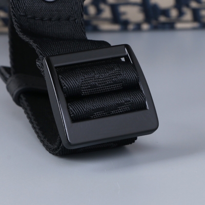 حقيبة ظهر صغيرة بتصميم Diortravel Blue Dior Oblique Jacquard