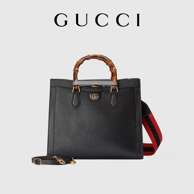 حقيبة جوتشي Princess Diana Gucci من الجلد الأسود متوسطة الحجم بمقبض من الخيزران